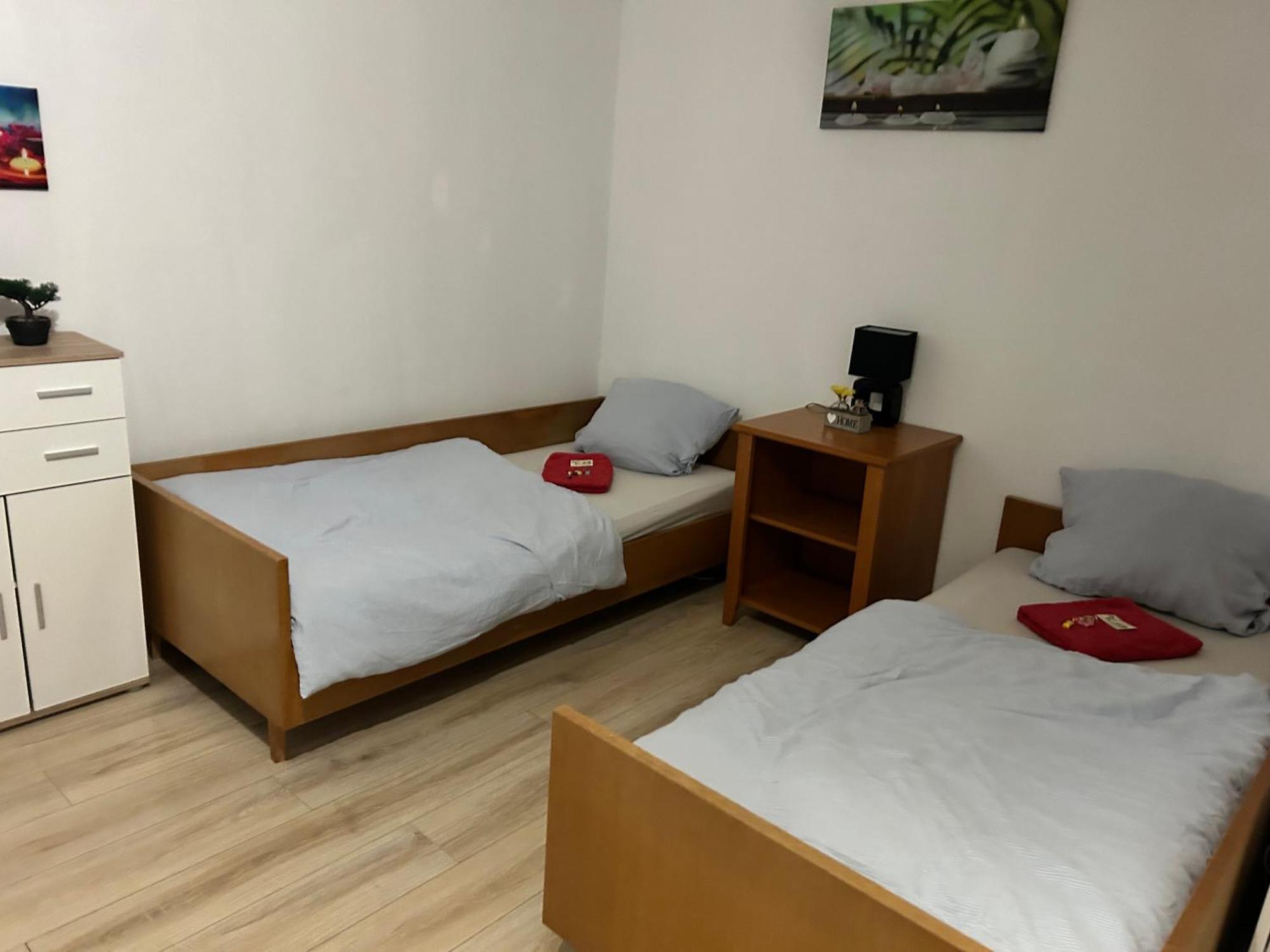2-5 Bettzimmer Creglingen Exterior foto